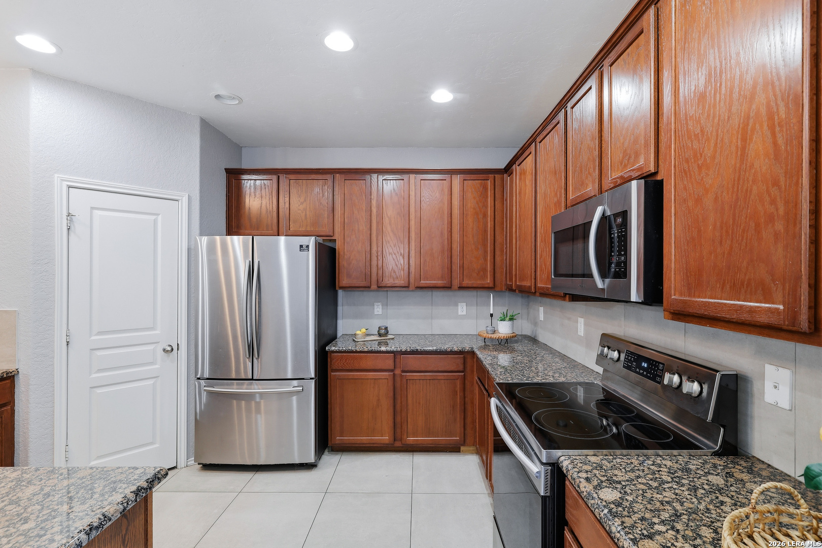26918 Villa Toscana