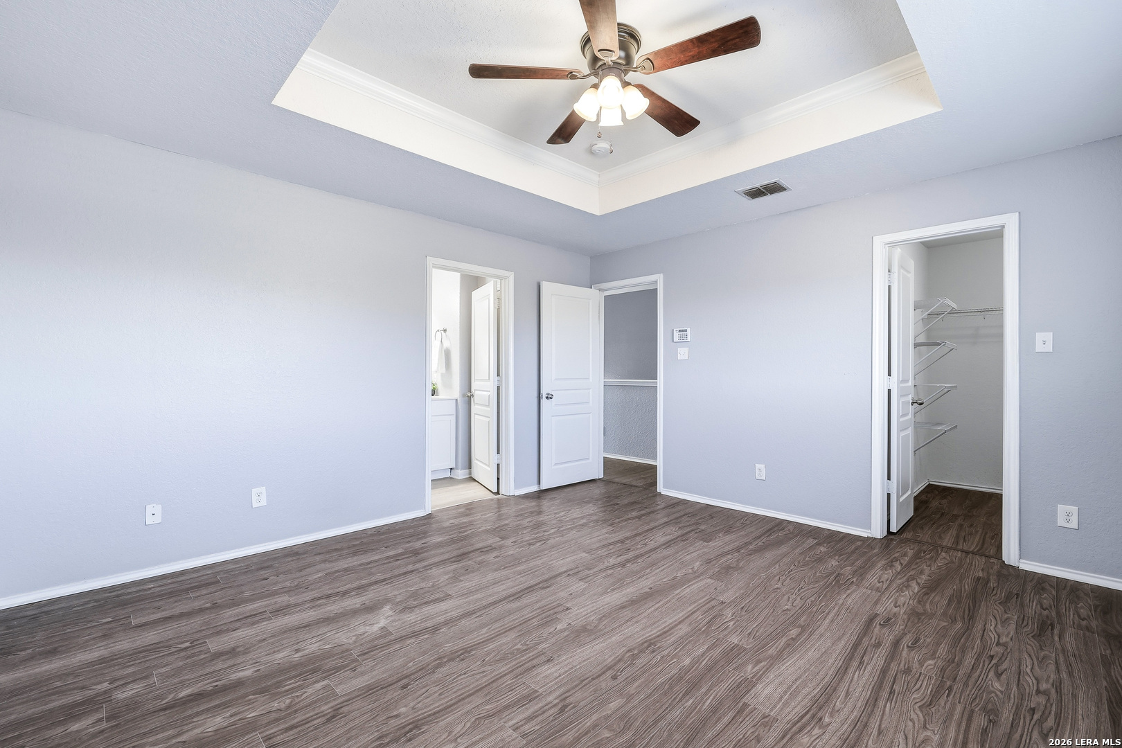 26918 Villa Toscana
