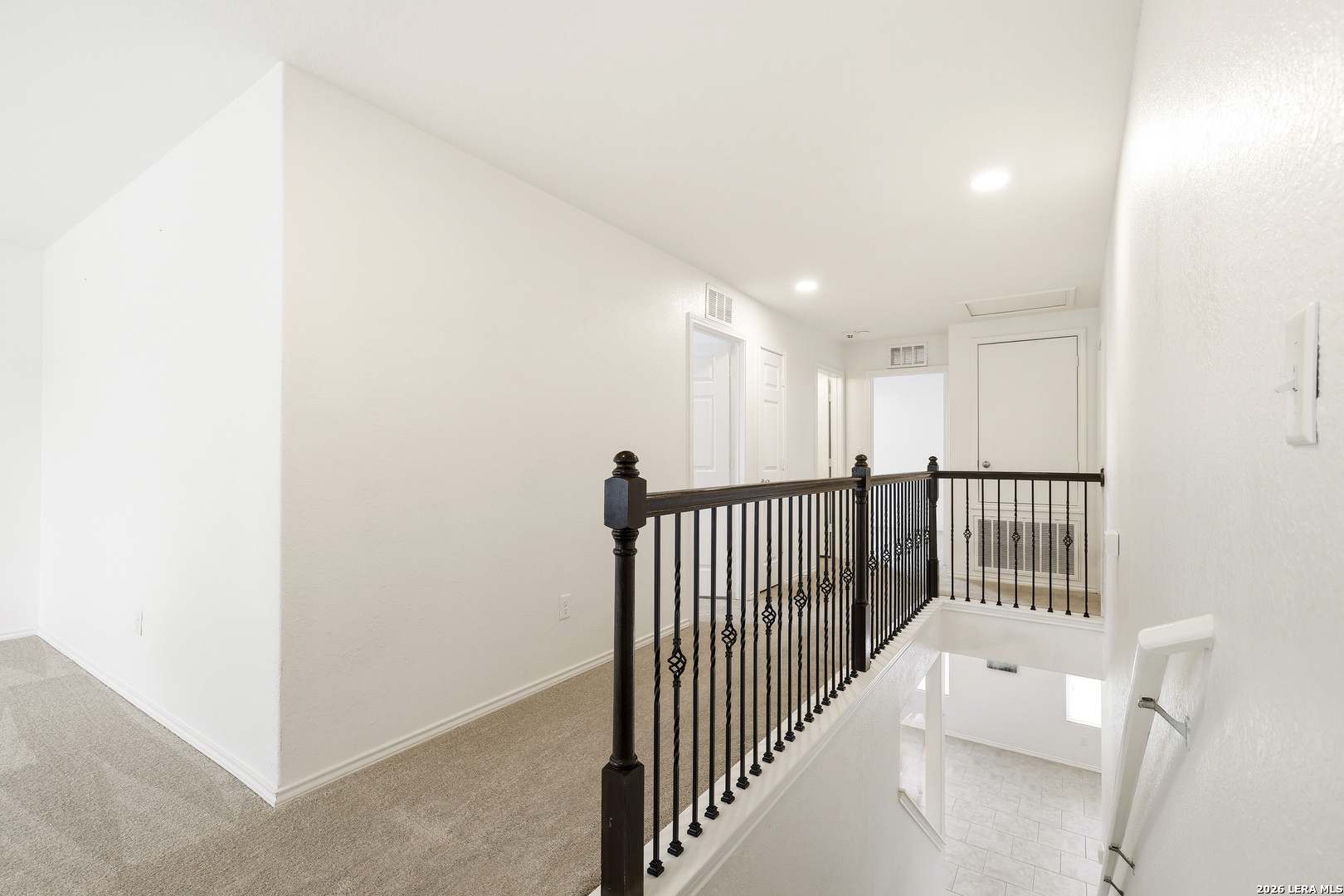 10523 Noble
