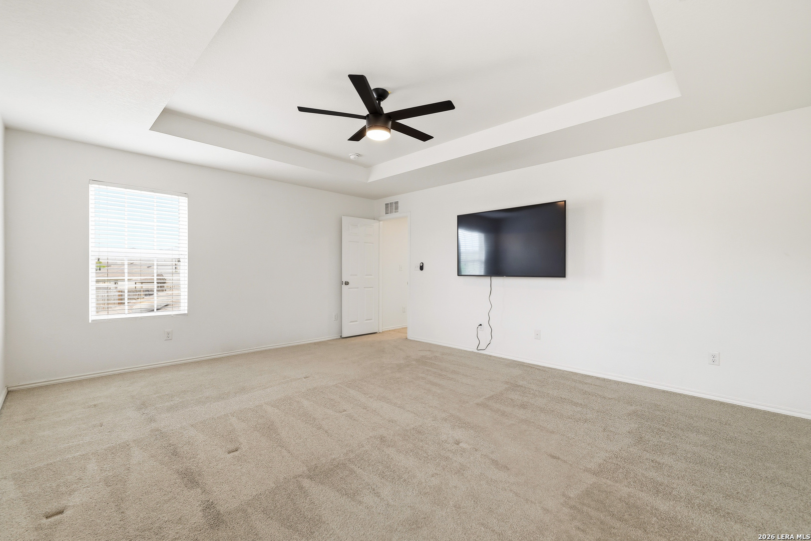 10523 Noble