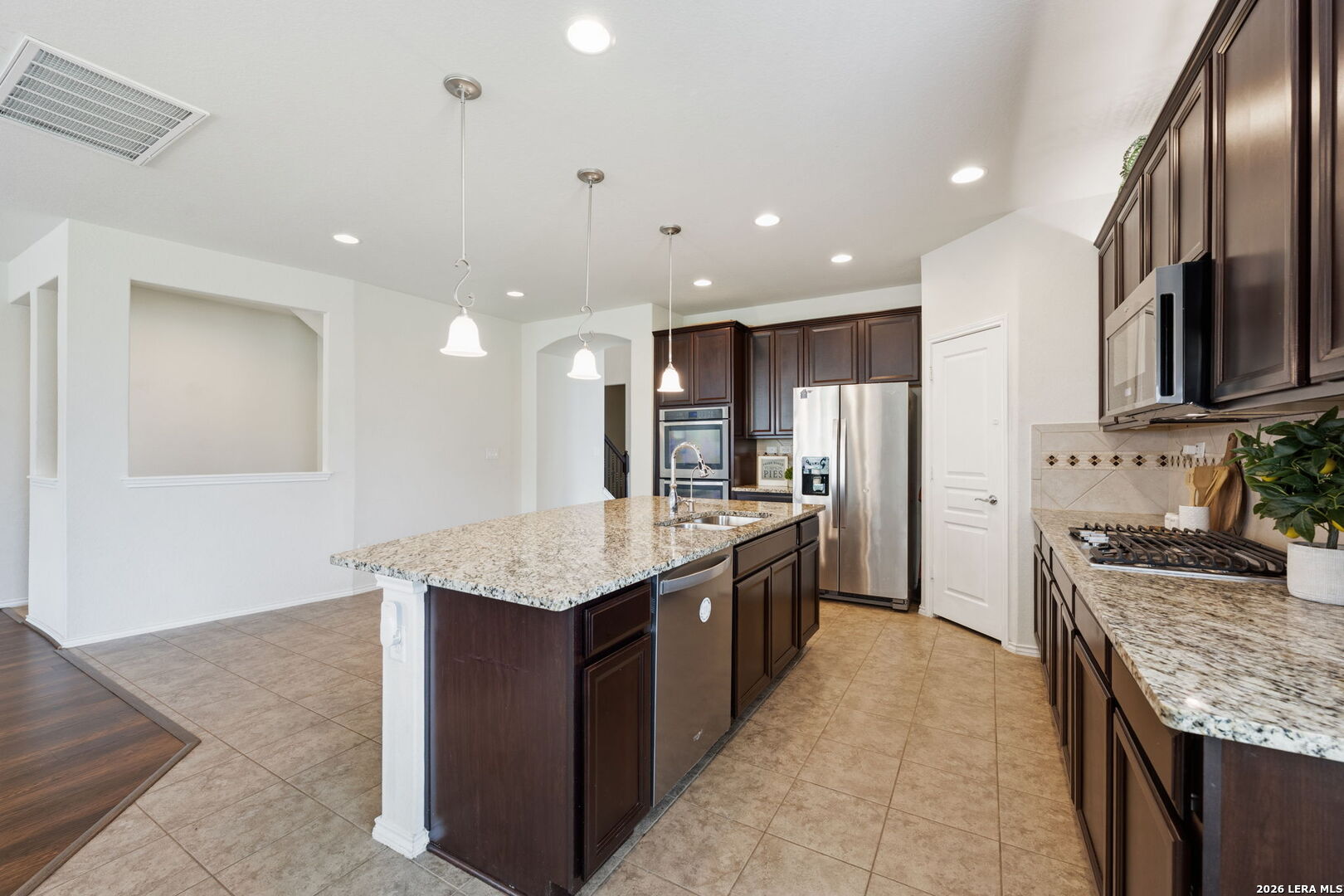 13930 Thera Isle