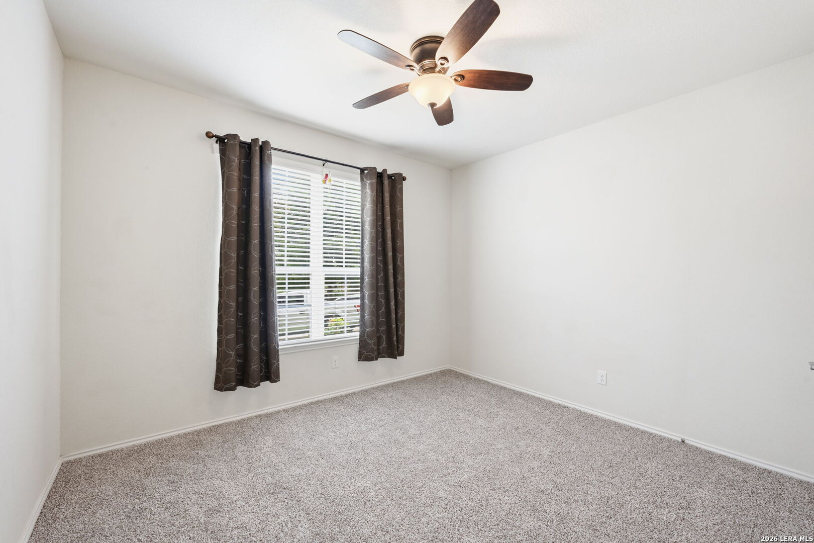 13930 Thera Isle