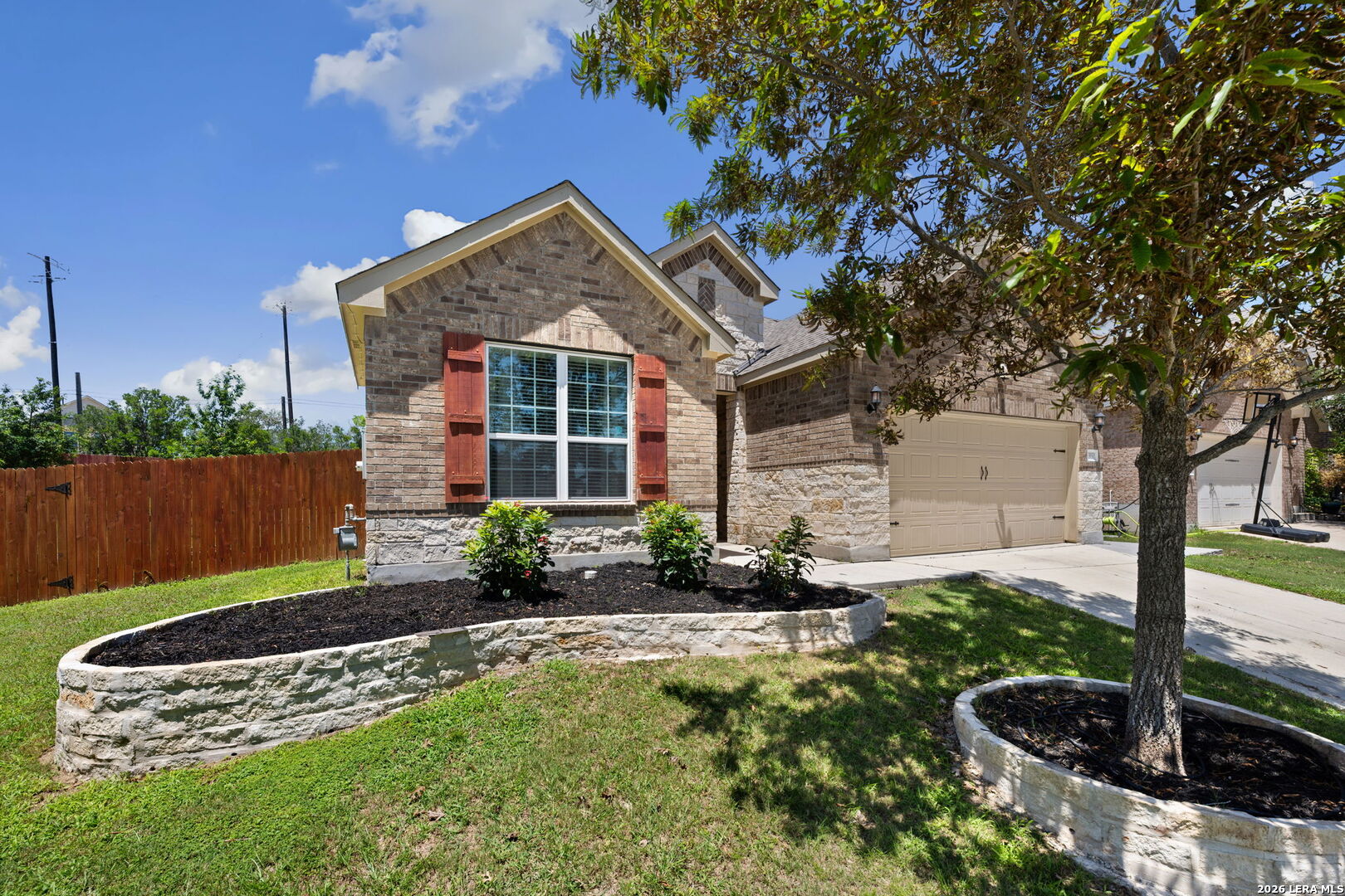 13930 Thera Isle