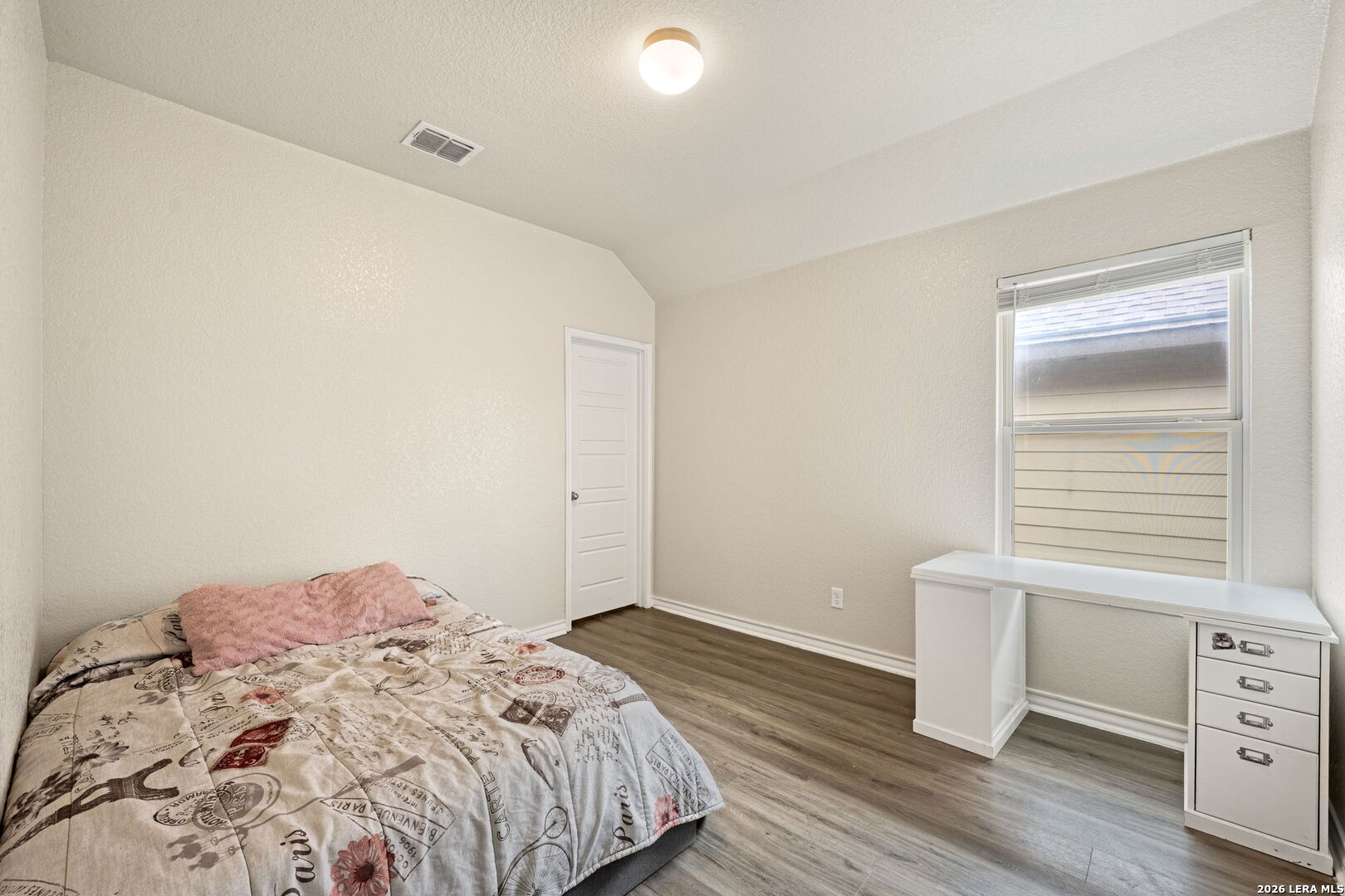 3254 Blenheim Park
