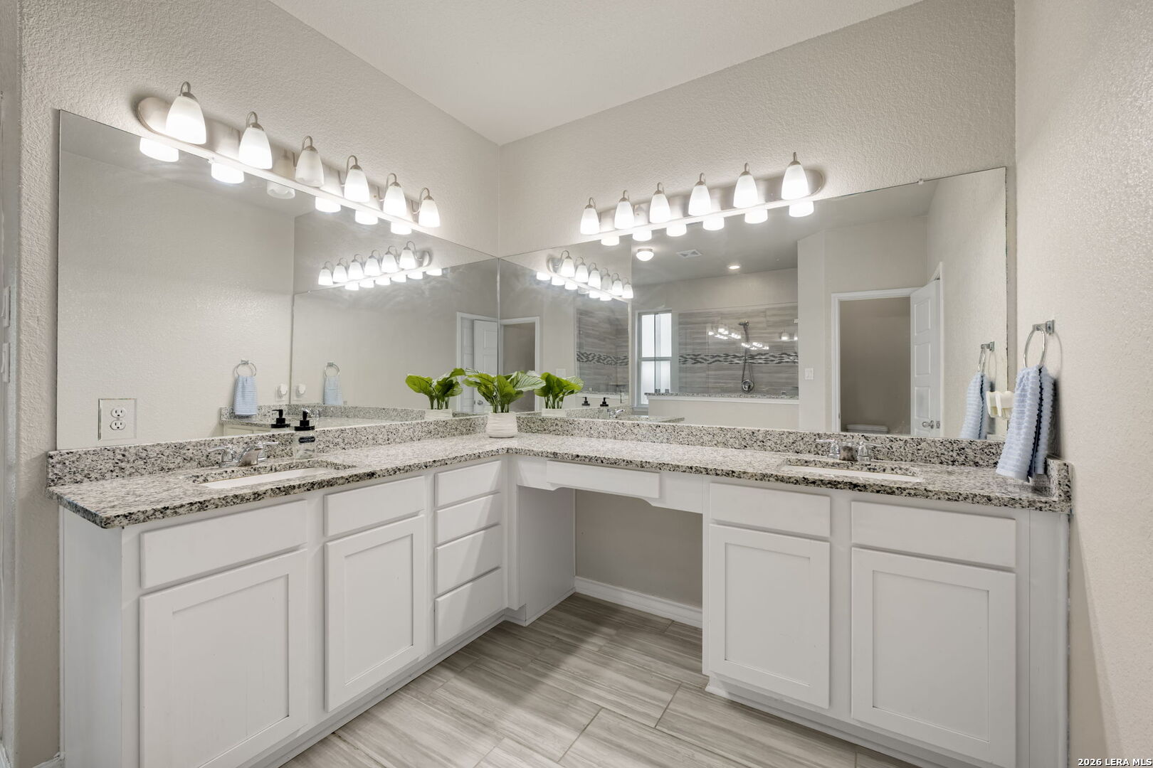 3254 Blenheim Park