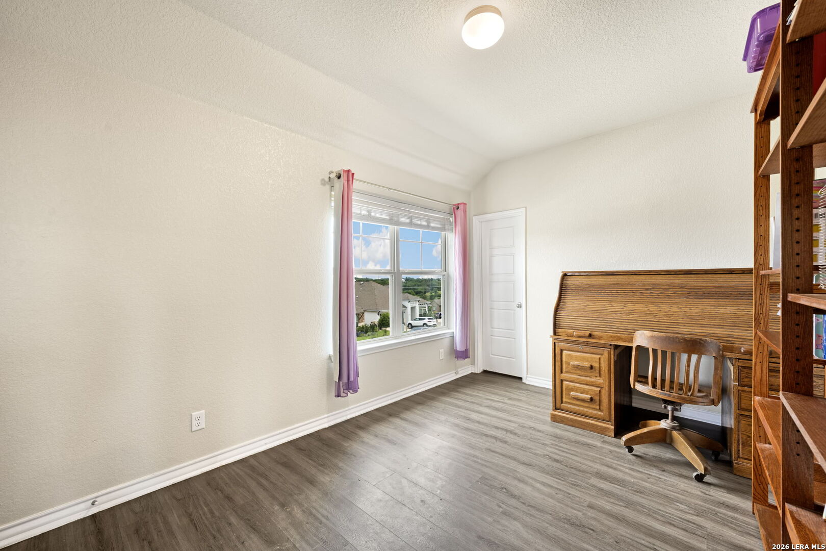 3254 Blenheim Park