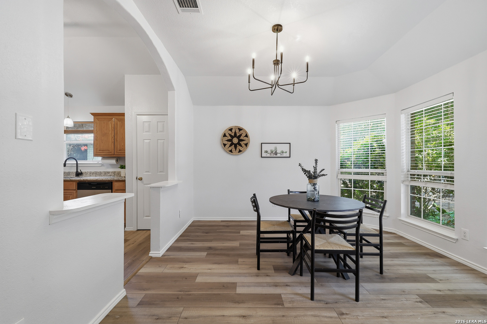 9646 EMERALD PL