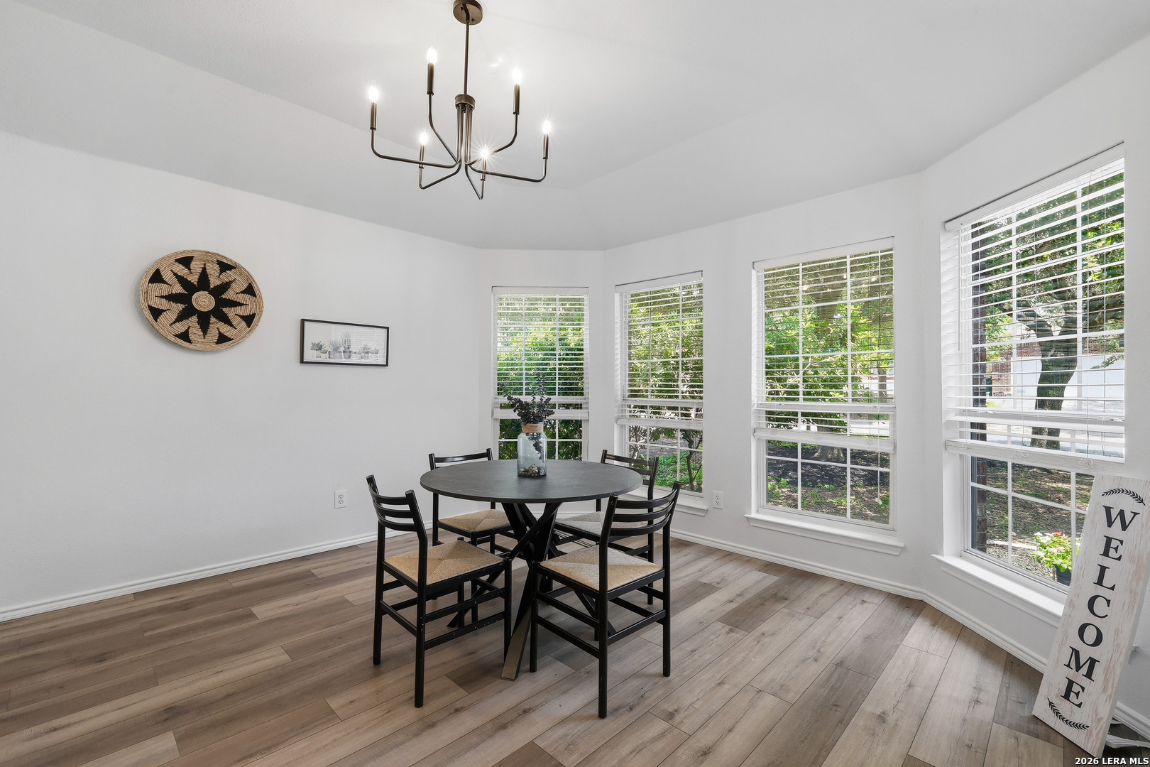 9646 EMERALD PL