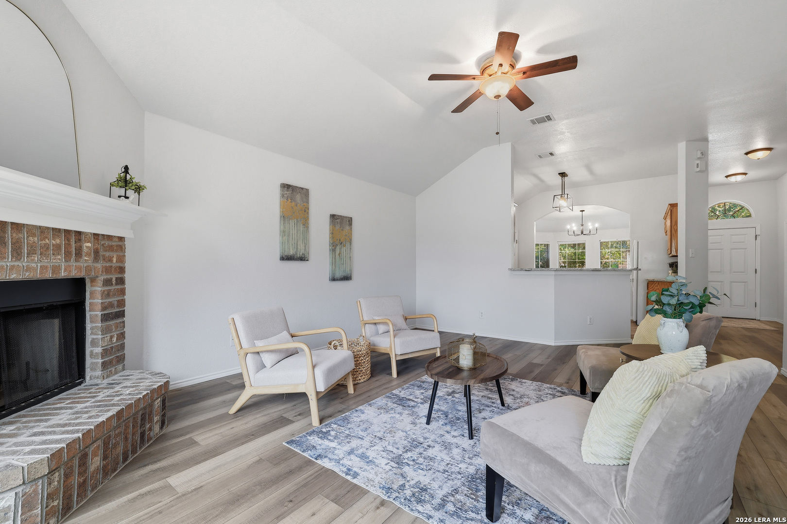 9646 EMERALD PL