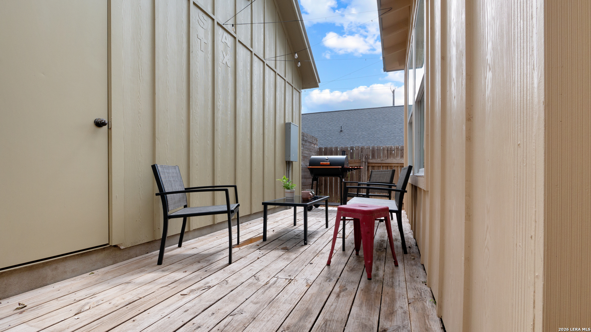 1227 Mason