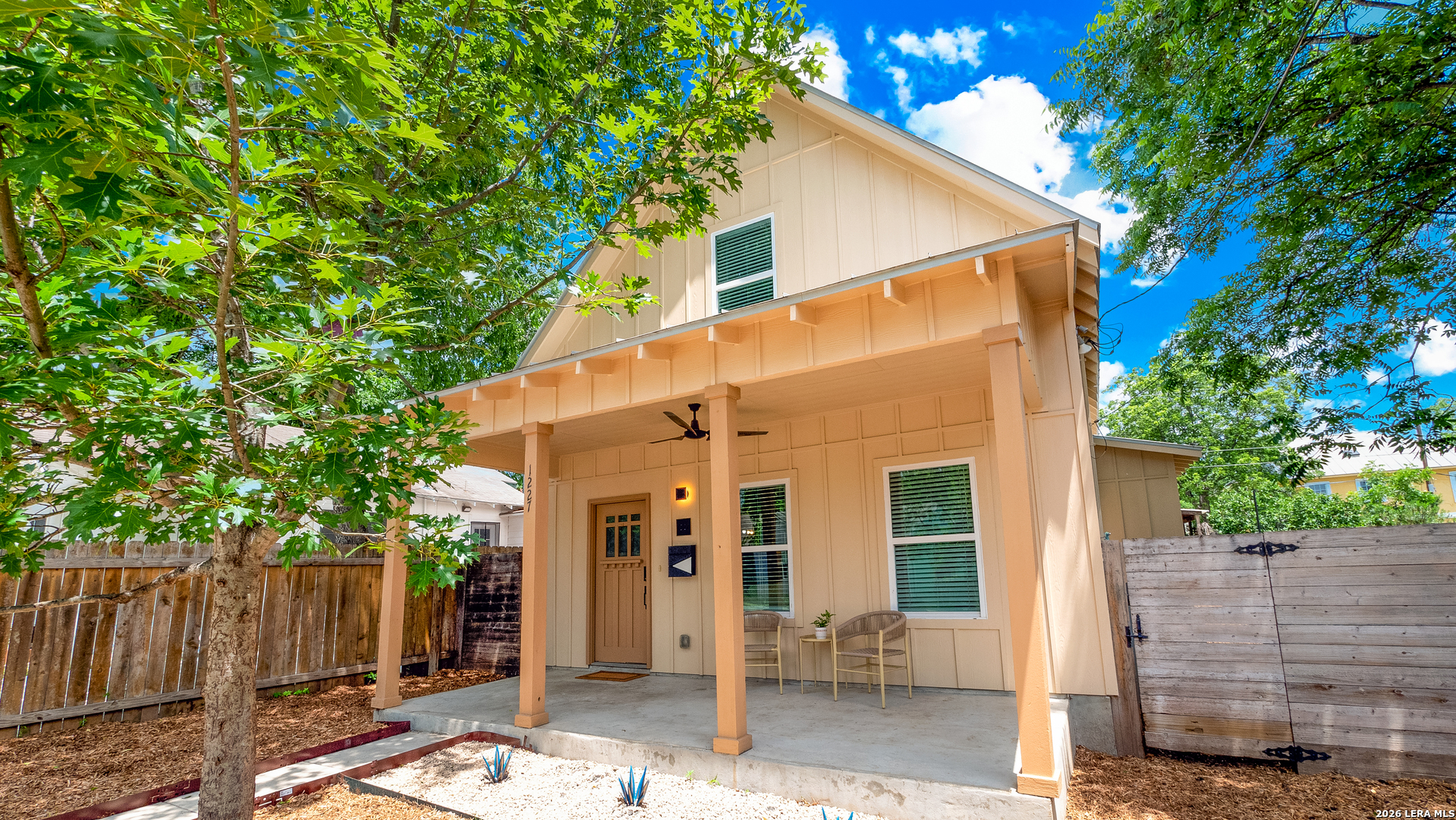 1227 Mason