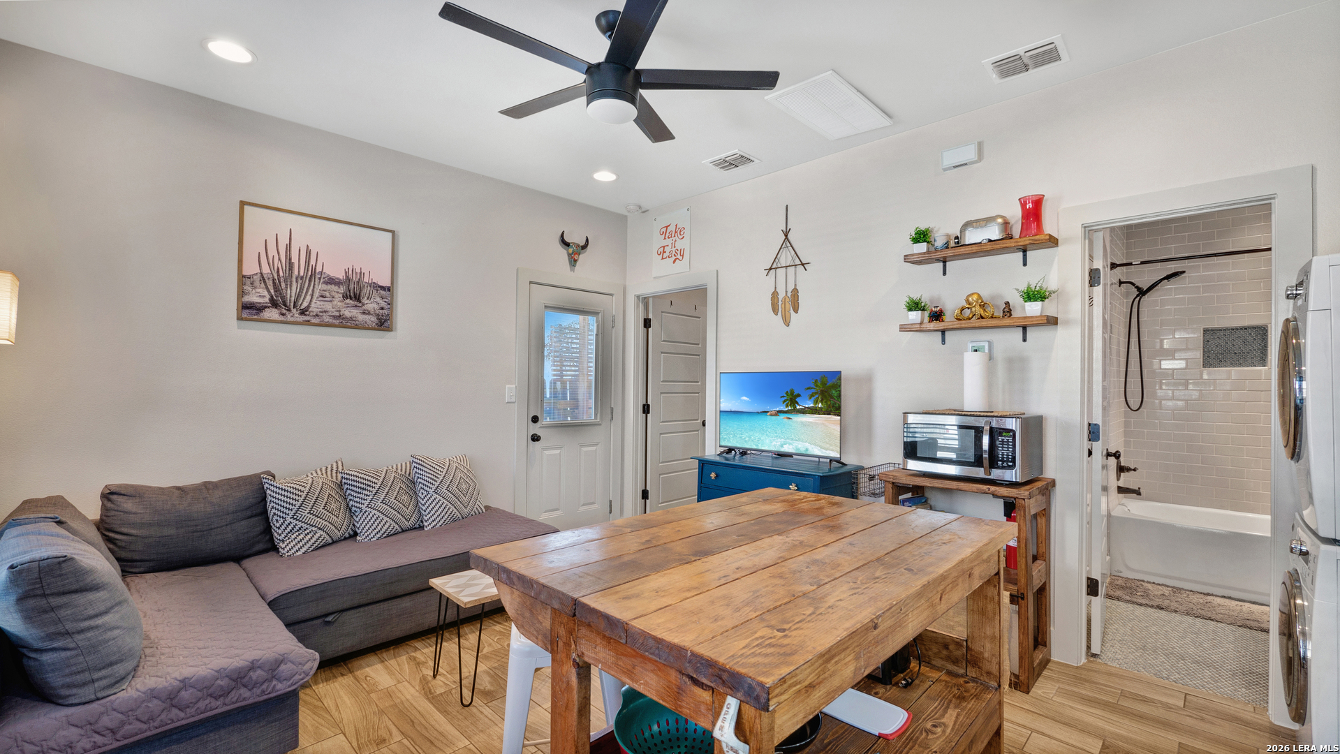 1227 Mason