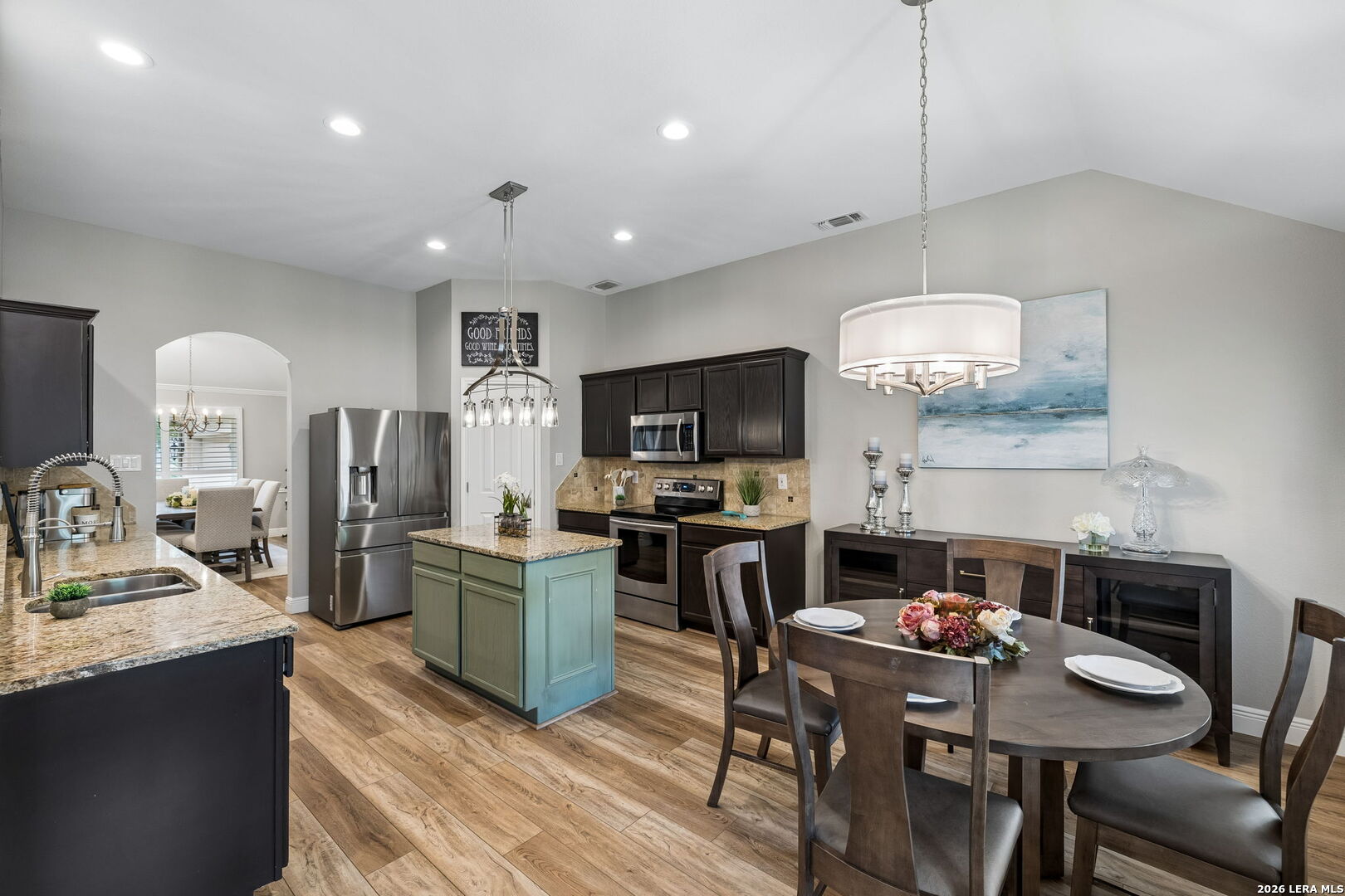1605 Canyon Oak