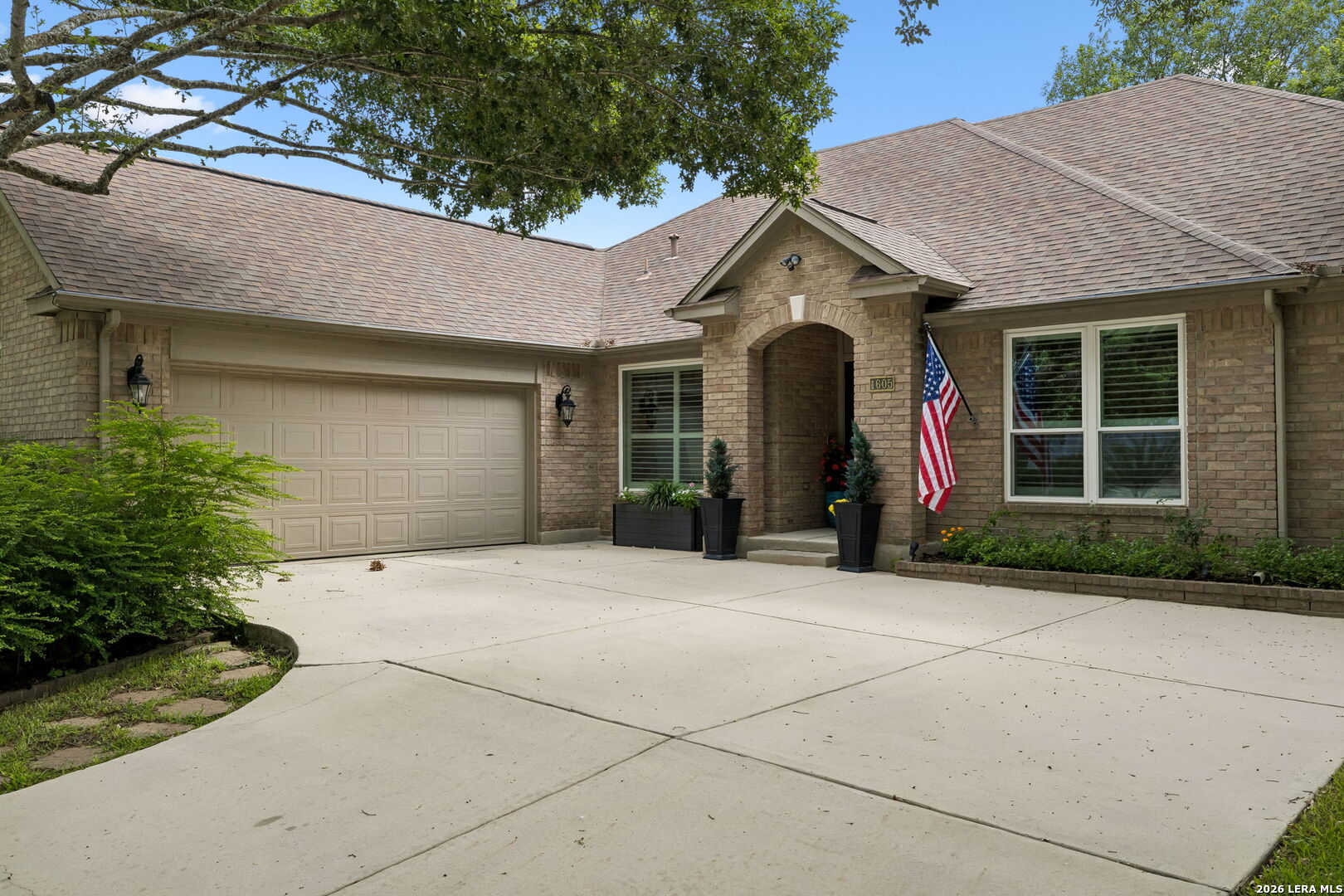 1605 Canyon Oak