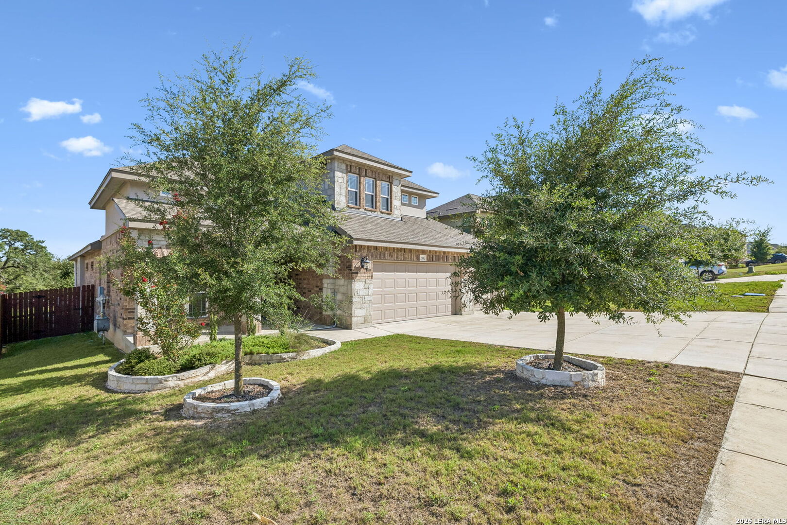 3586 KING TERRACE