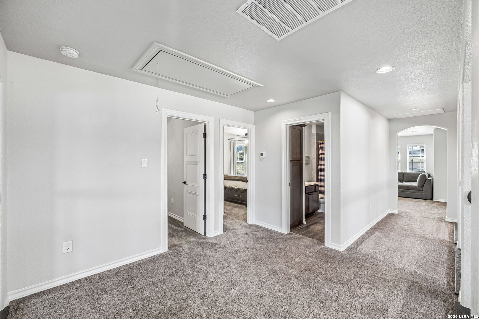 3586 KING TERRACE