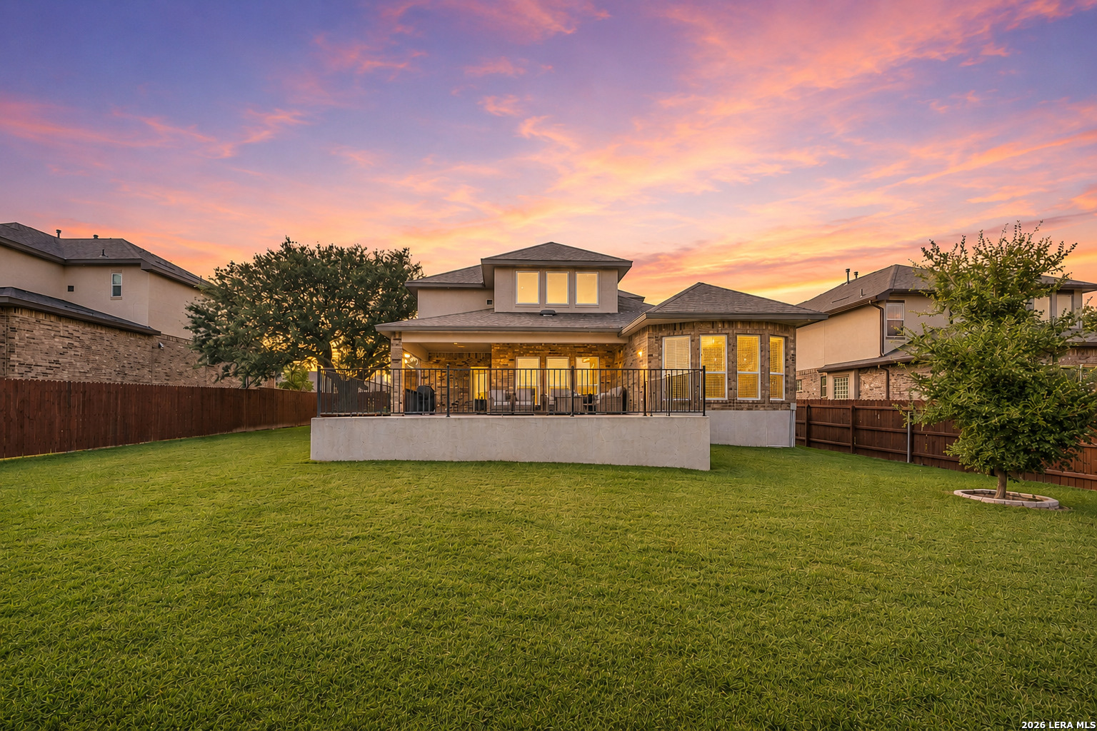 3586 KING TERRACE