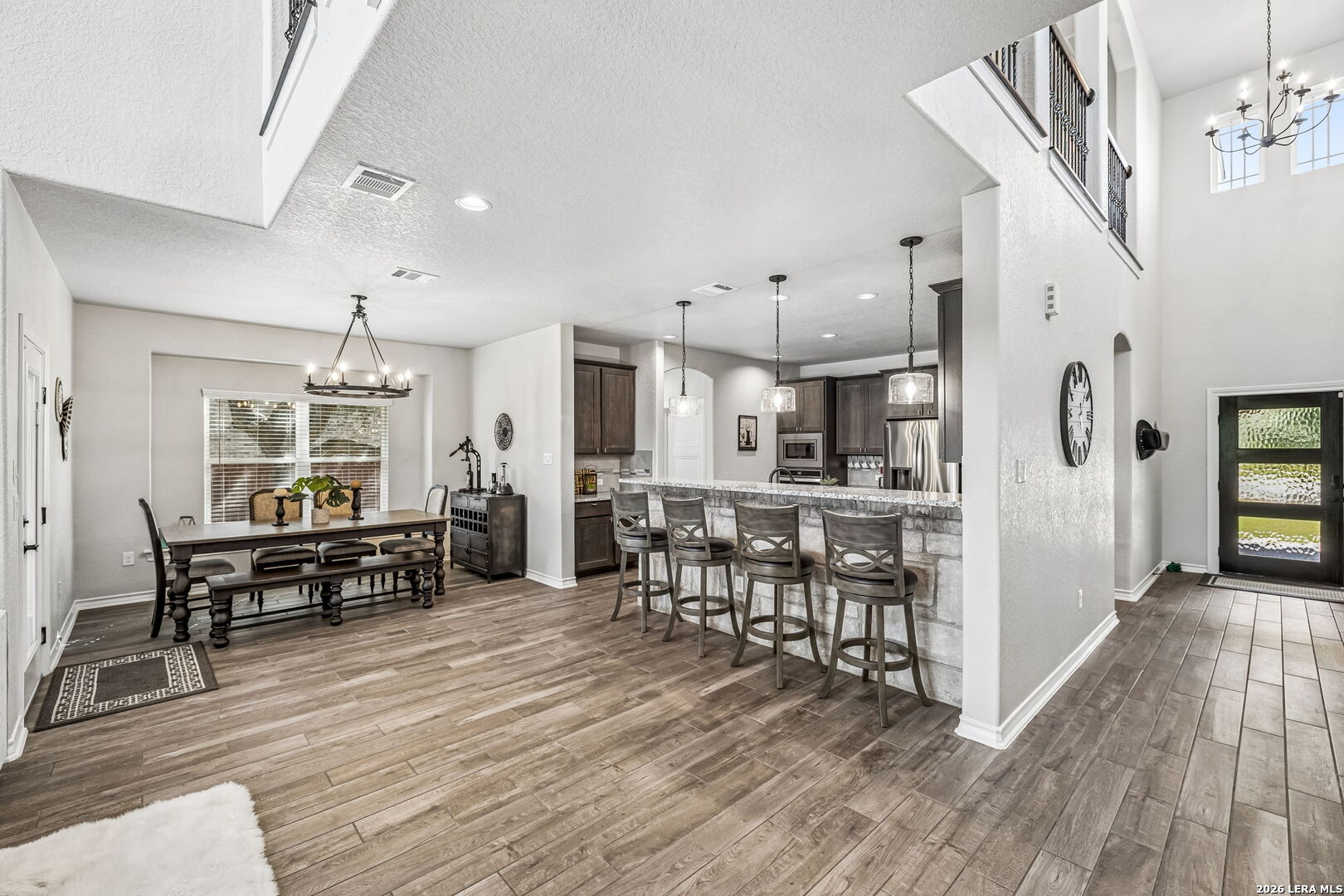 3586 KING TERRACE