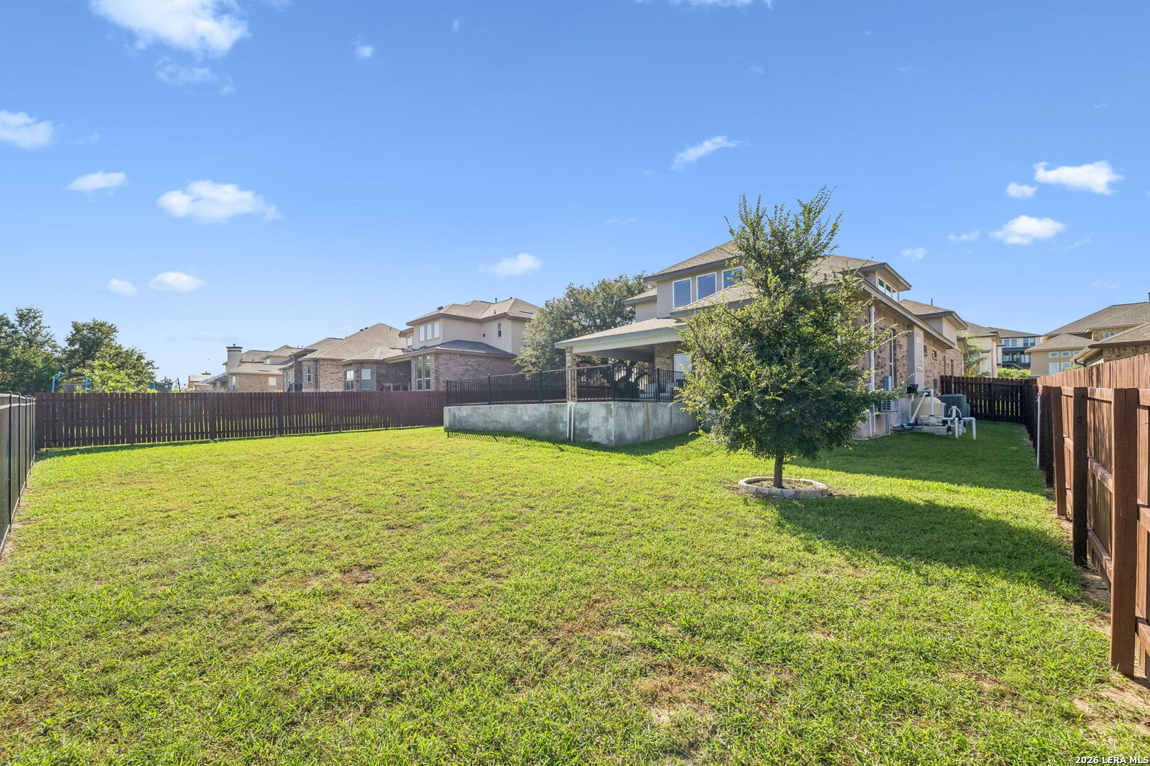 3586 KING TERRACE
