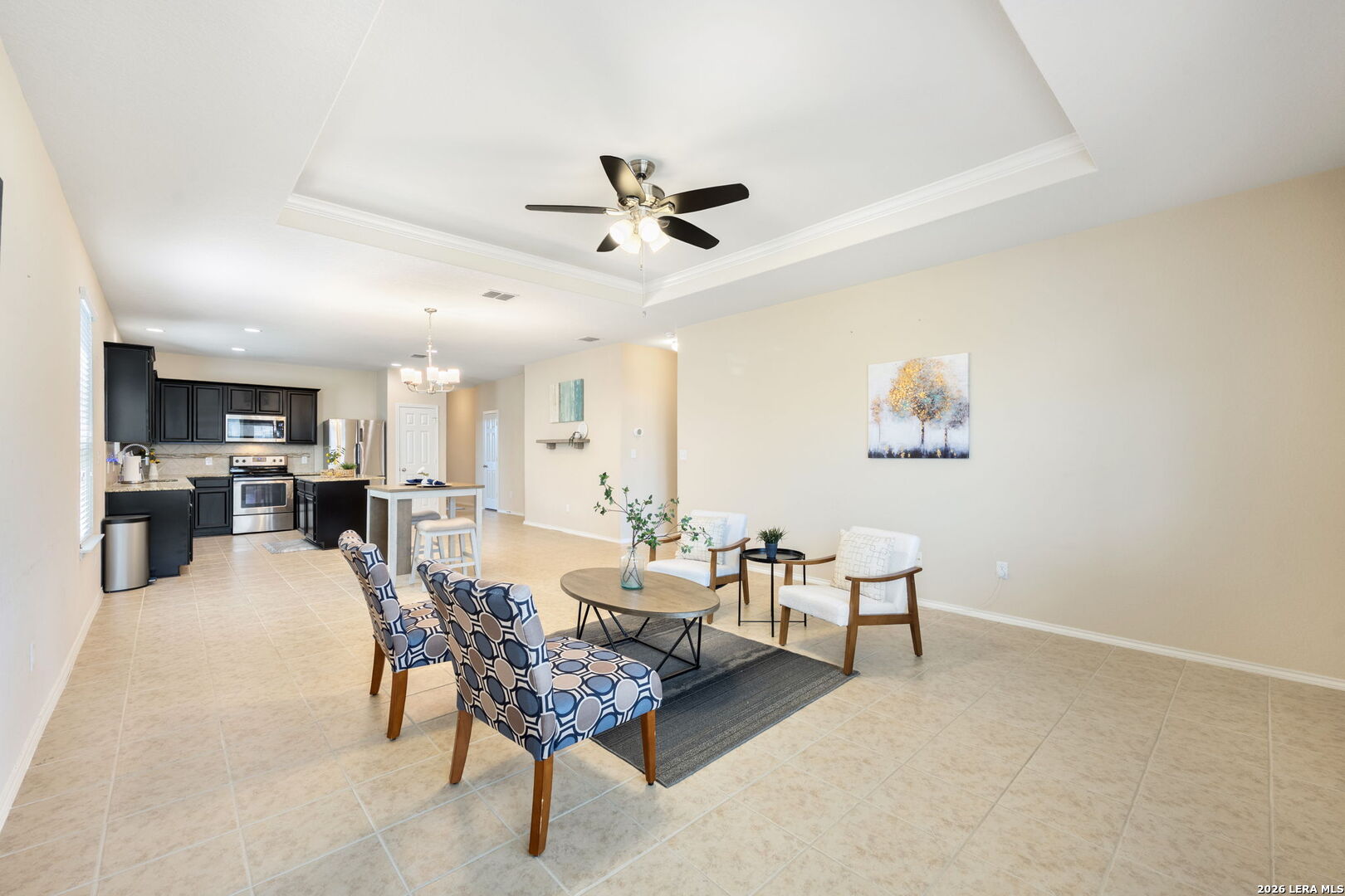 8722 BUGGY LN