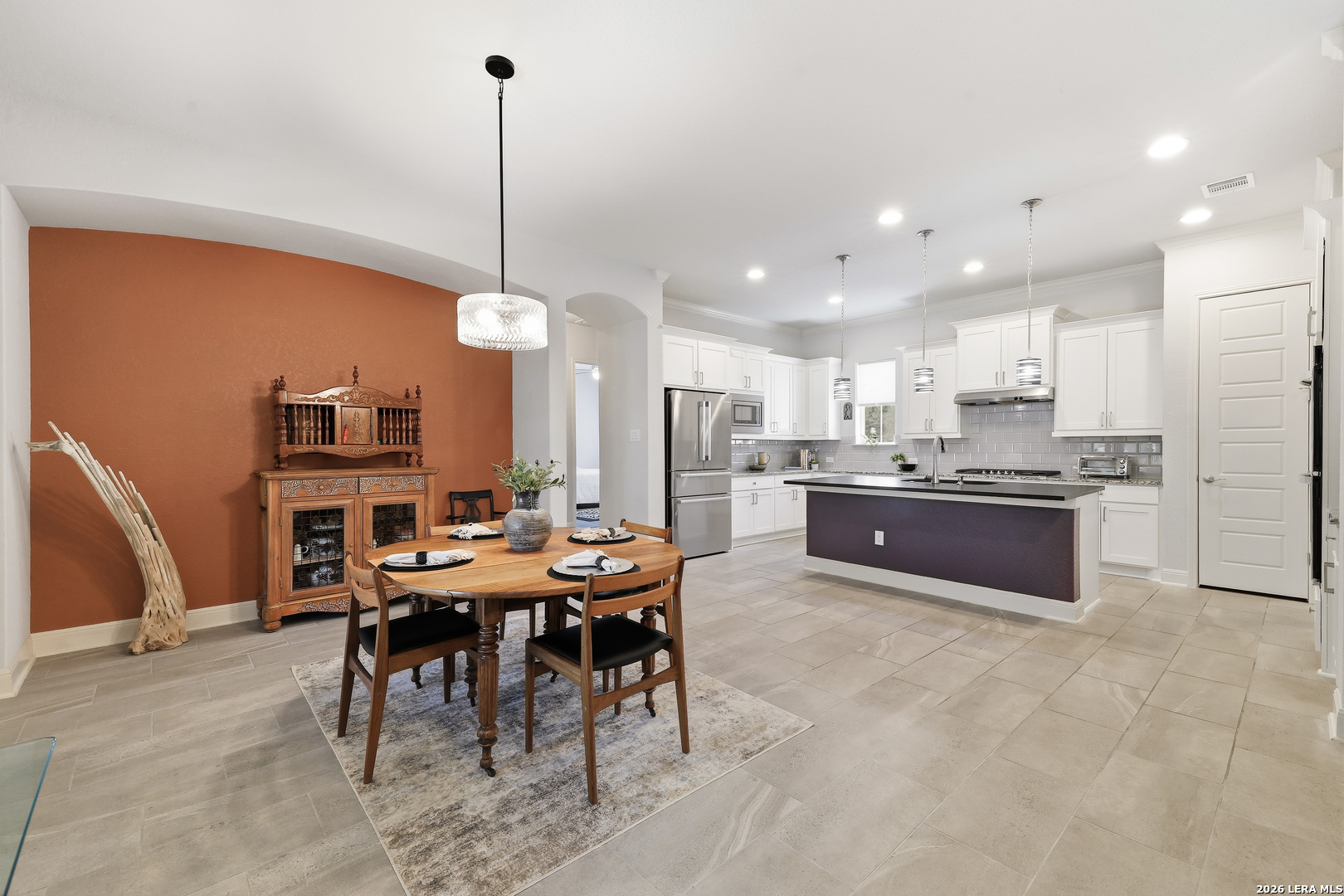 4719 AVERY WAY