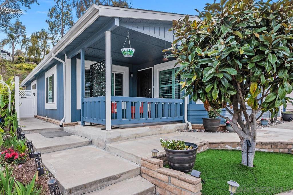 5423 Spencer Ln