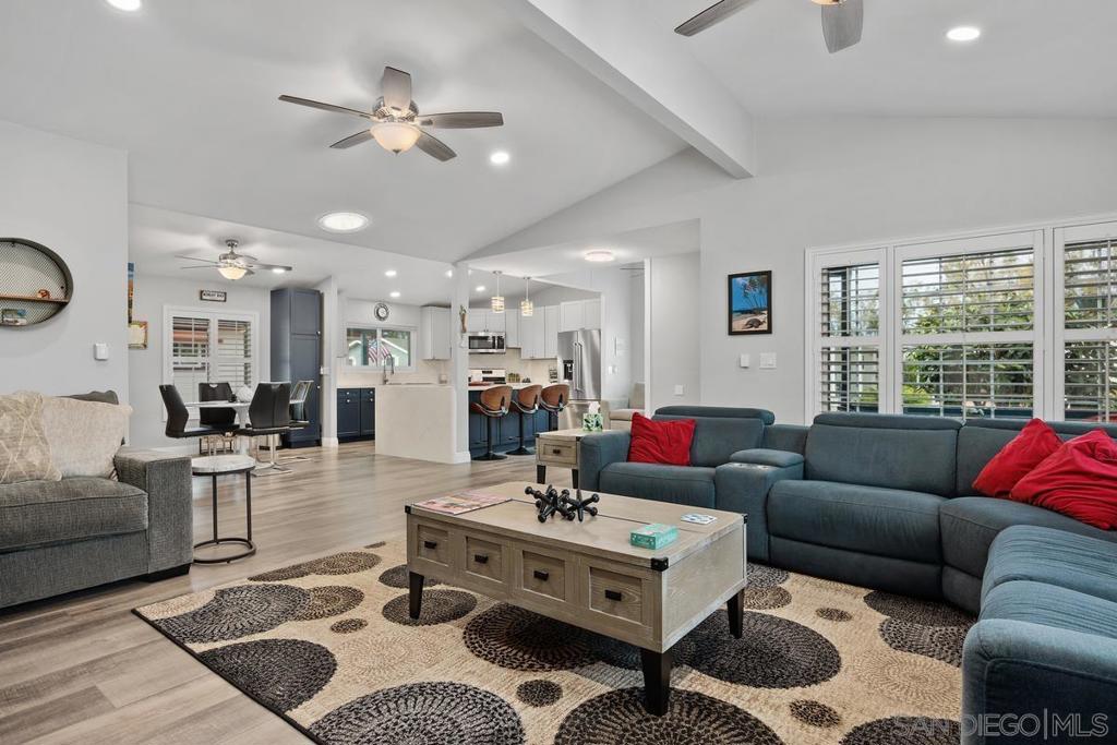 5423 Spencer Ln