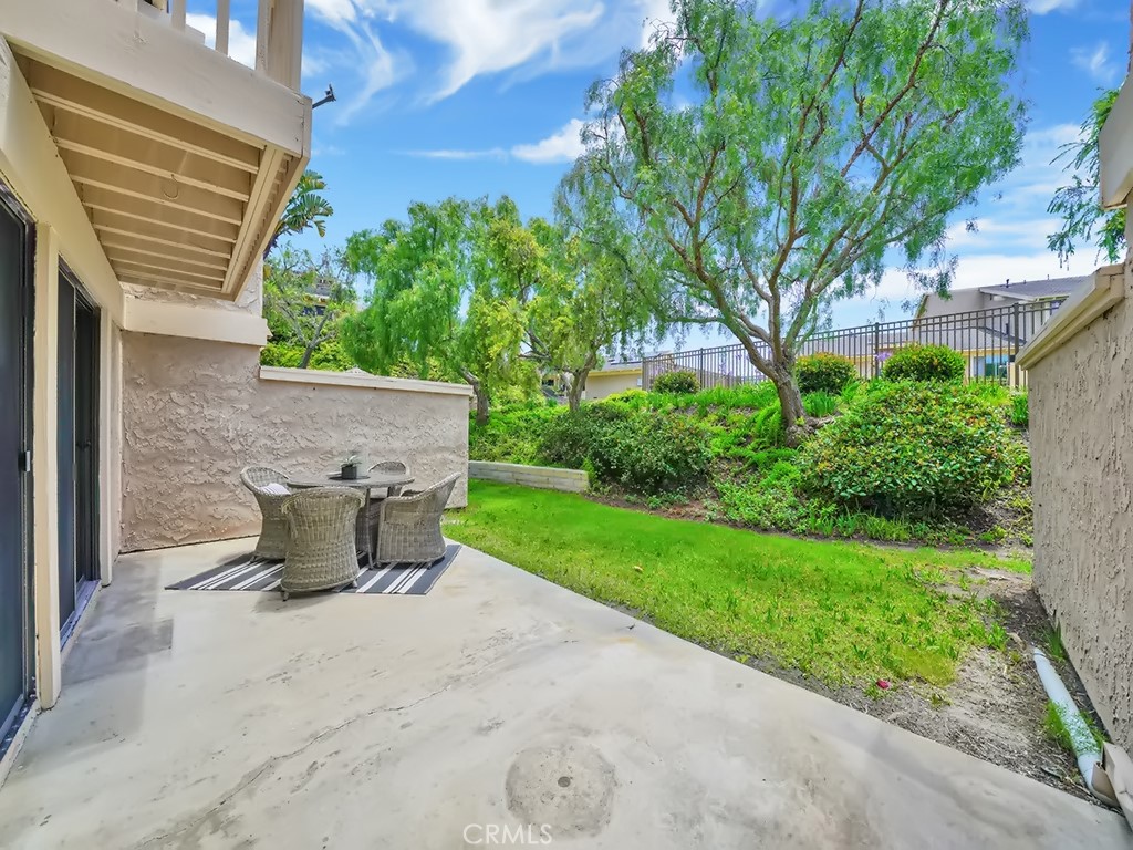 720 E Avenida Magdalena