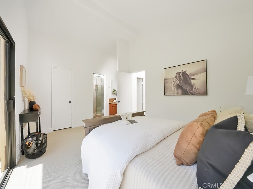 720 E Avenida Magdalena