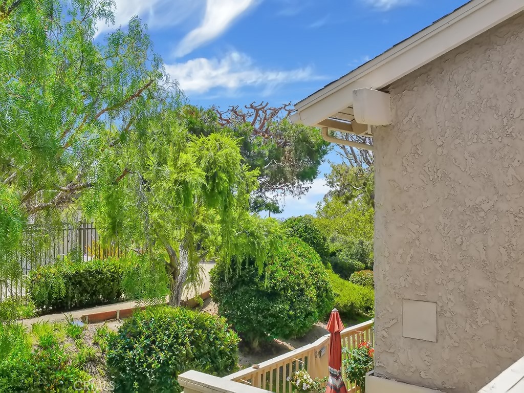 720 E Avenida Magdalena