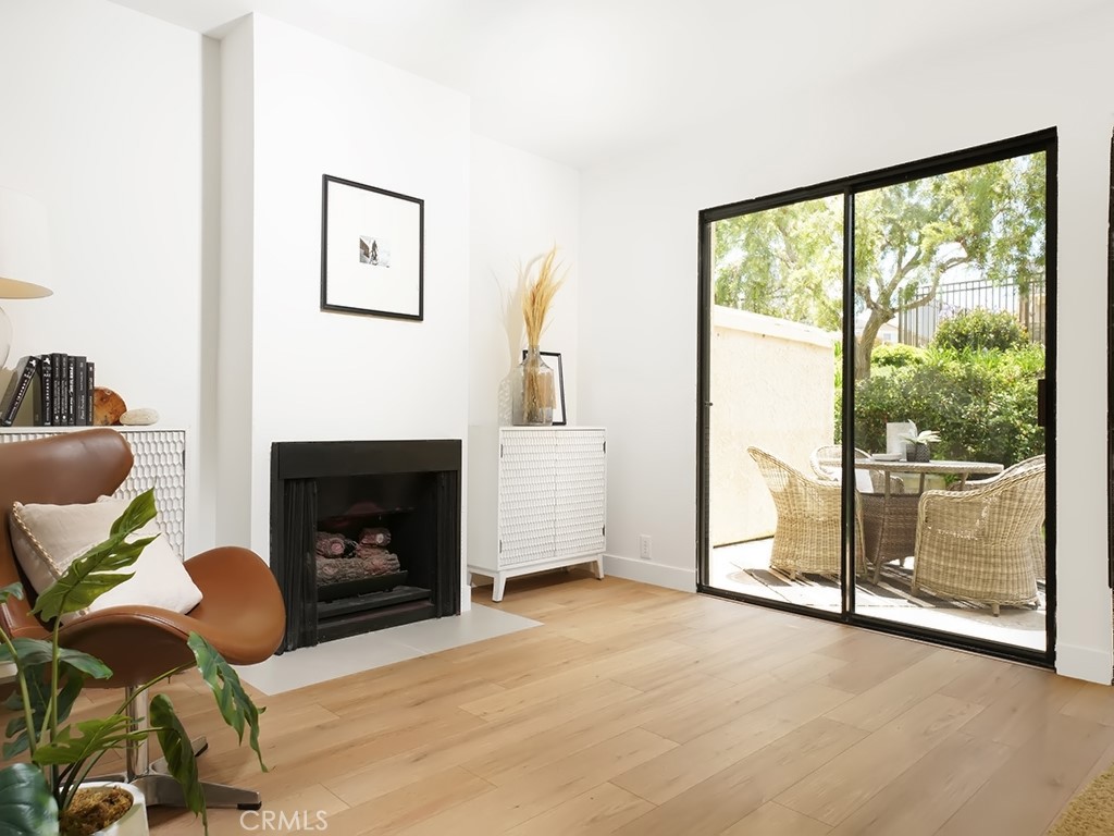720 E Avenida Magdalena