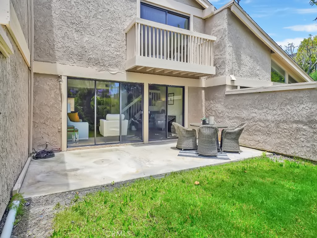 720 E Avenida Magdalena