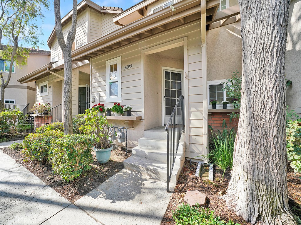 24383 Marquis Court 289