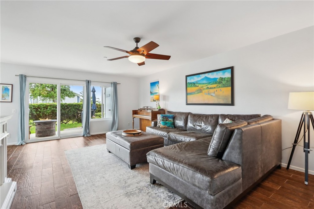 2117 Avenida Espada 112
