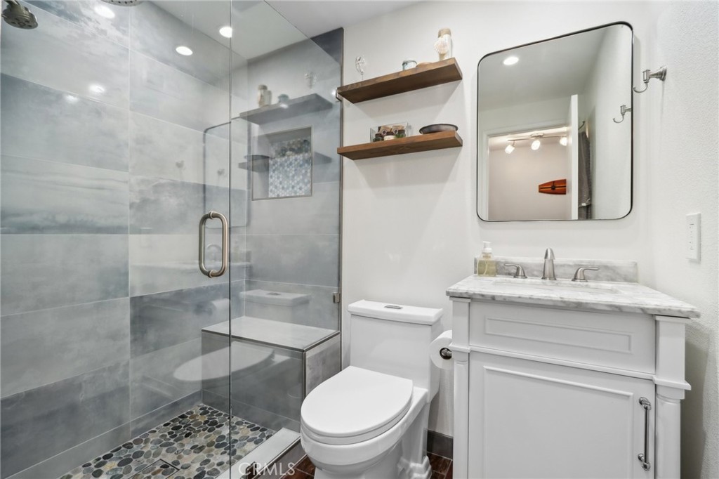 2117 Avenida Espada 112