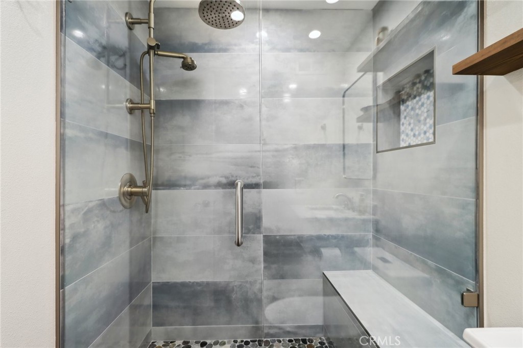 2117 Avenida Espada 112