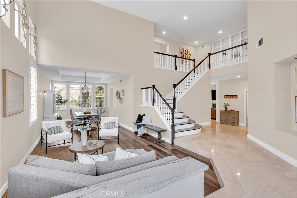 57 Hillrise