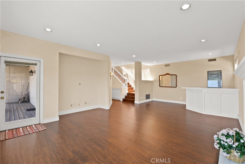 34042 Cambridge Road