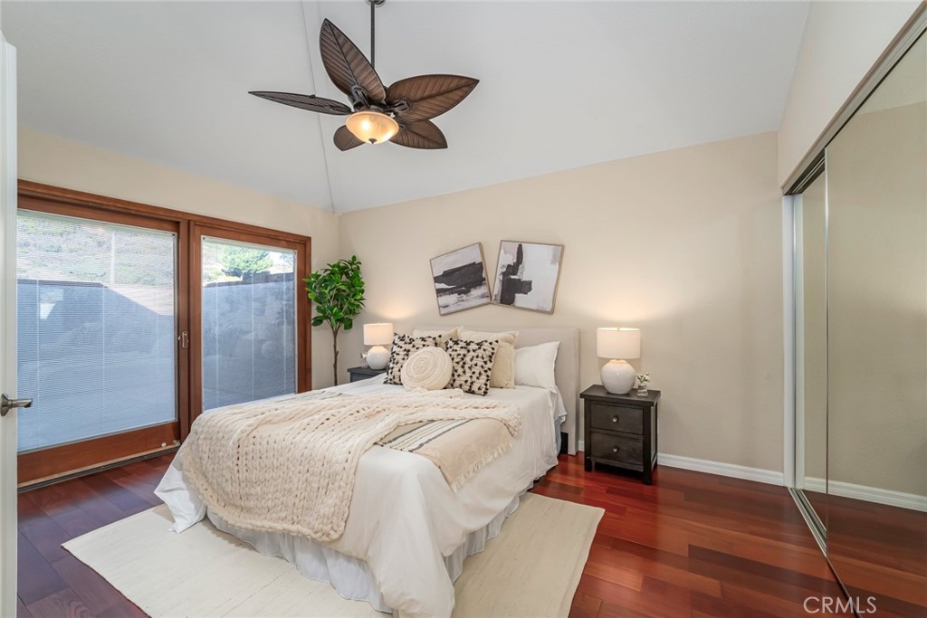 527 Avenida Buenos Aires