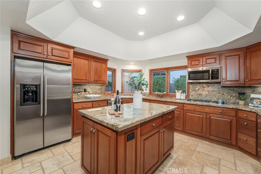 527 Avenida Buenos Aires