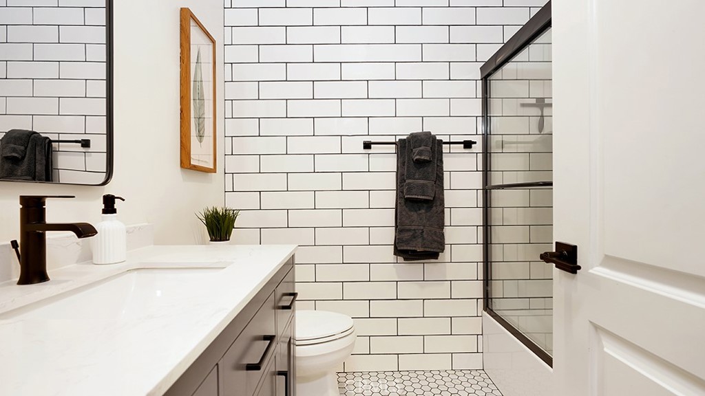 22755 La Quinta Drive