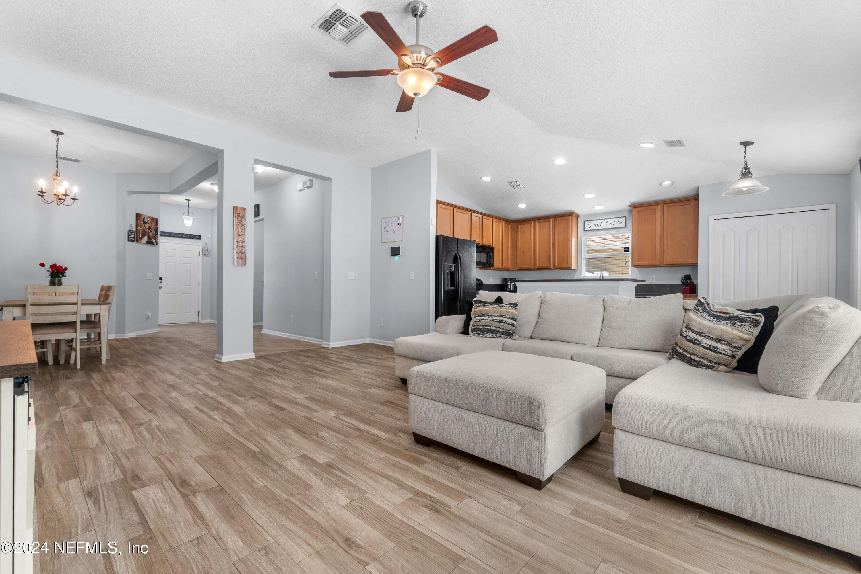 12427 SUGARBERRY Way