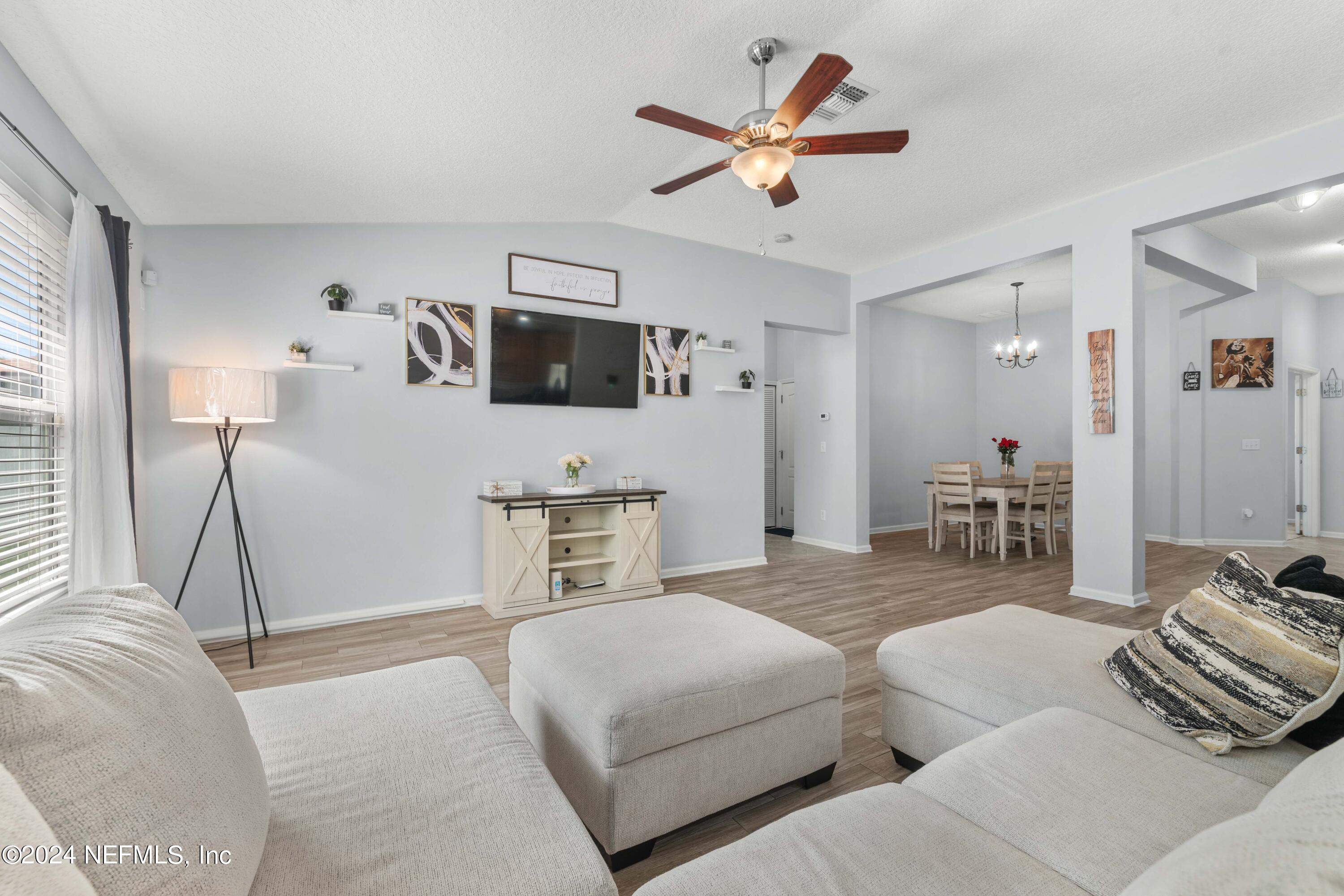12427 SUGARBERRY Way