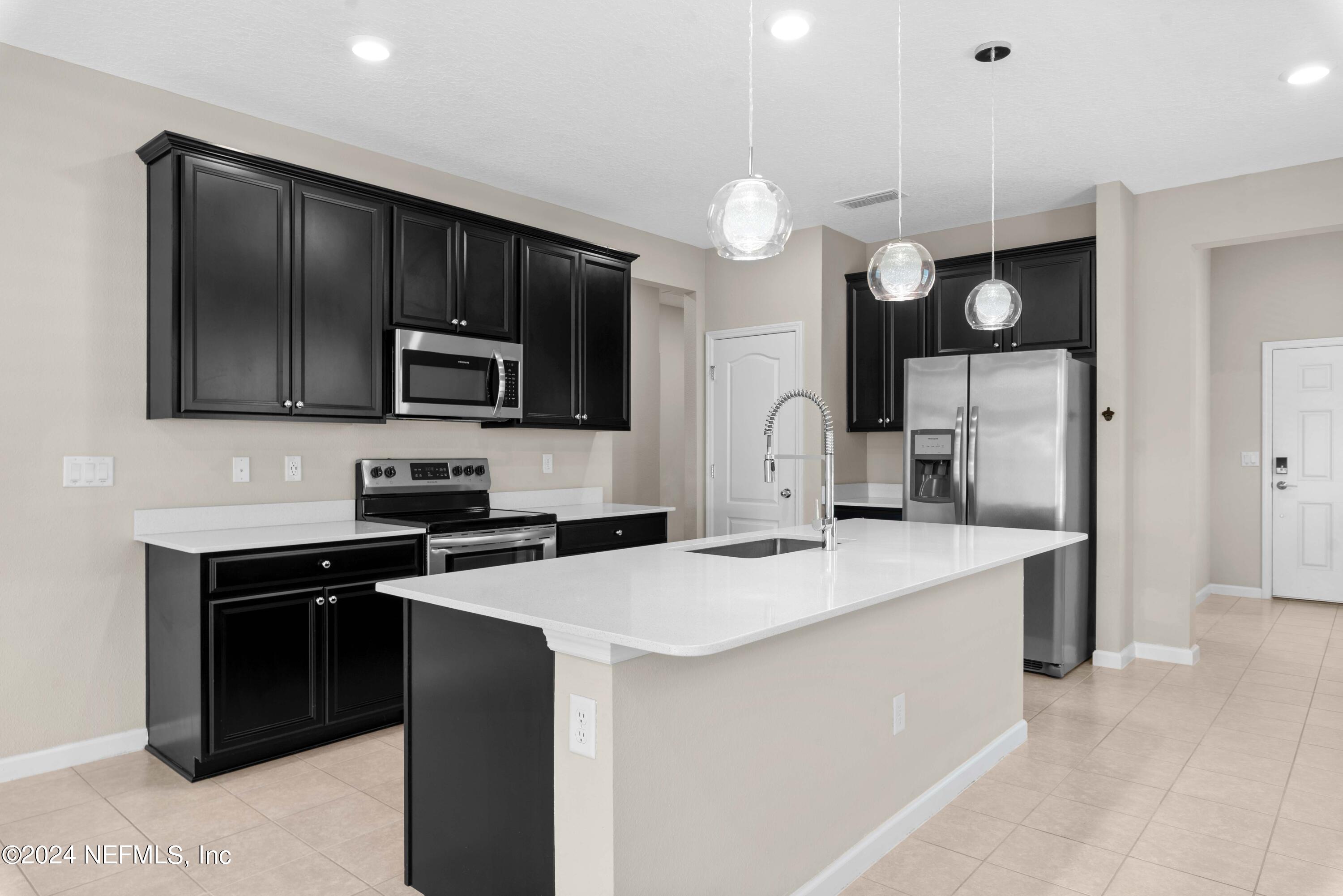 6540 LONGLEAF BRANCH Drive