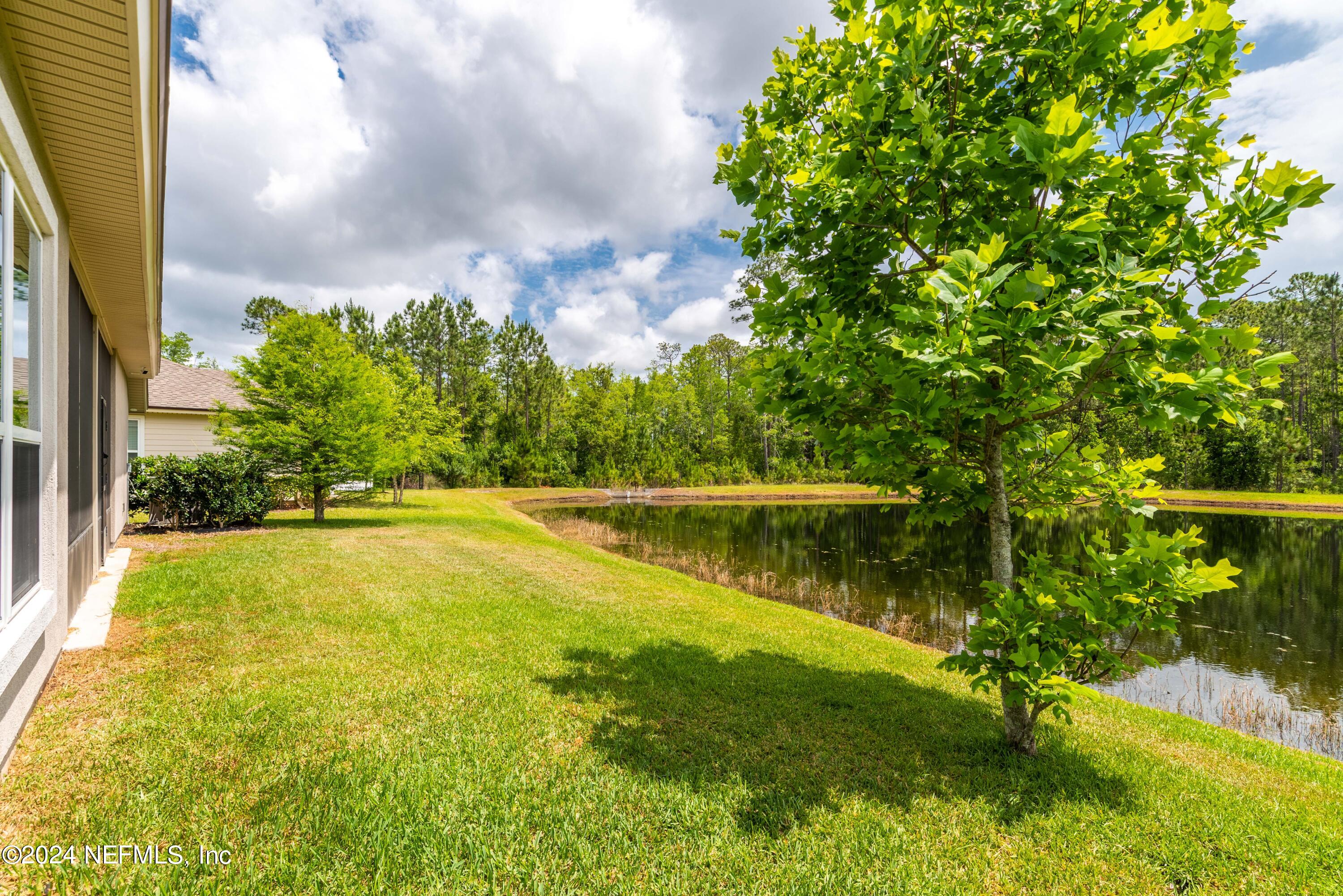 27 JENNIE LAKE Court