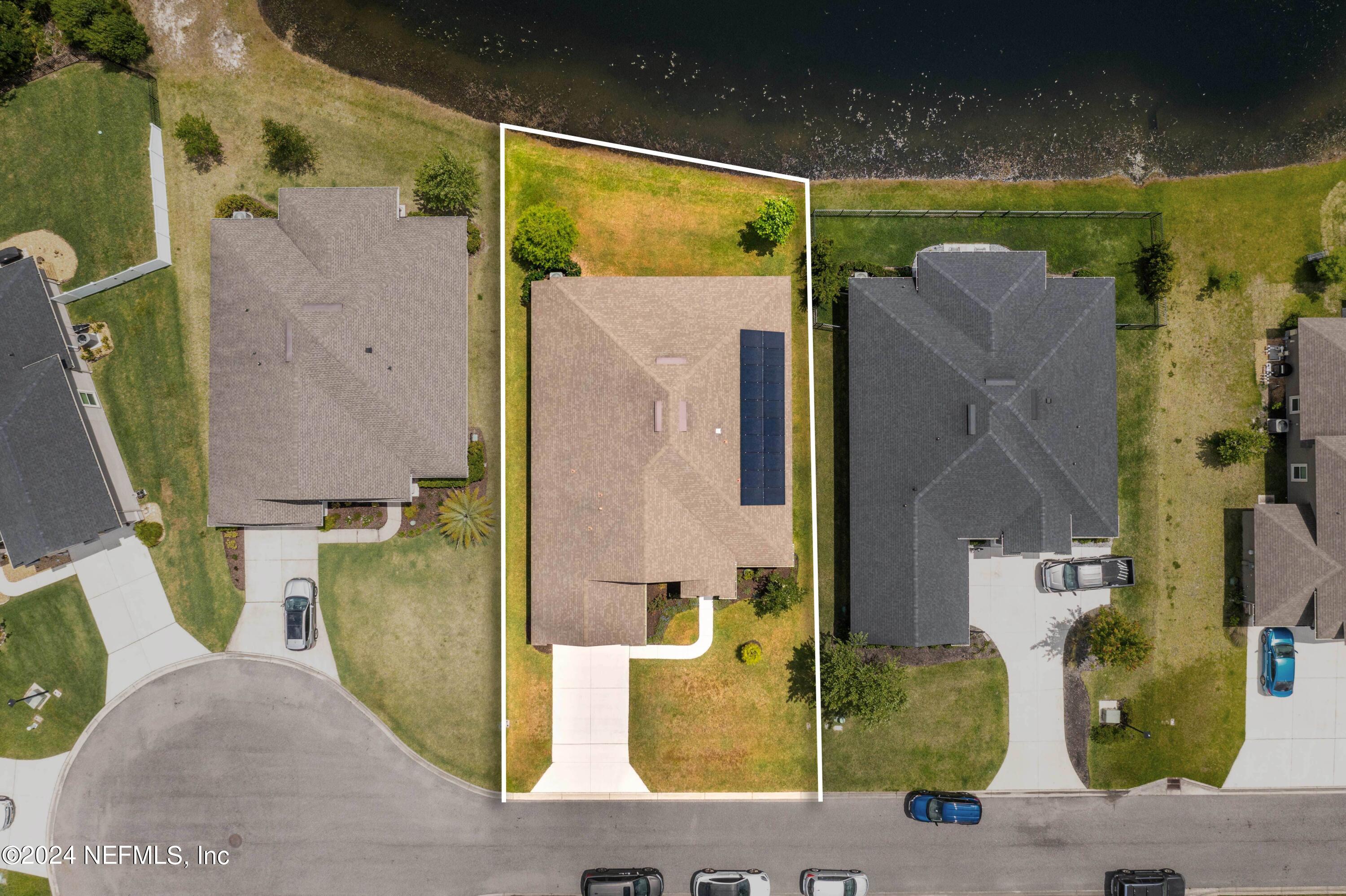 27 JENNIE LAKE Court