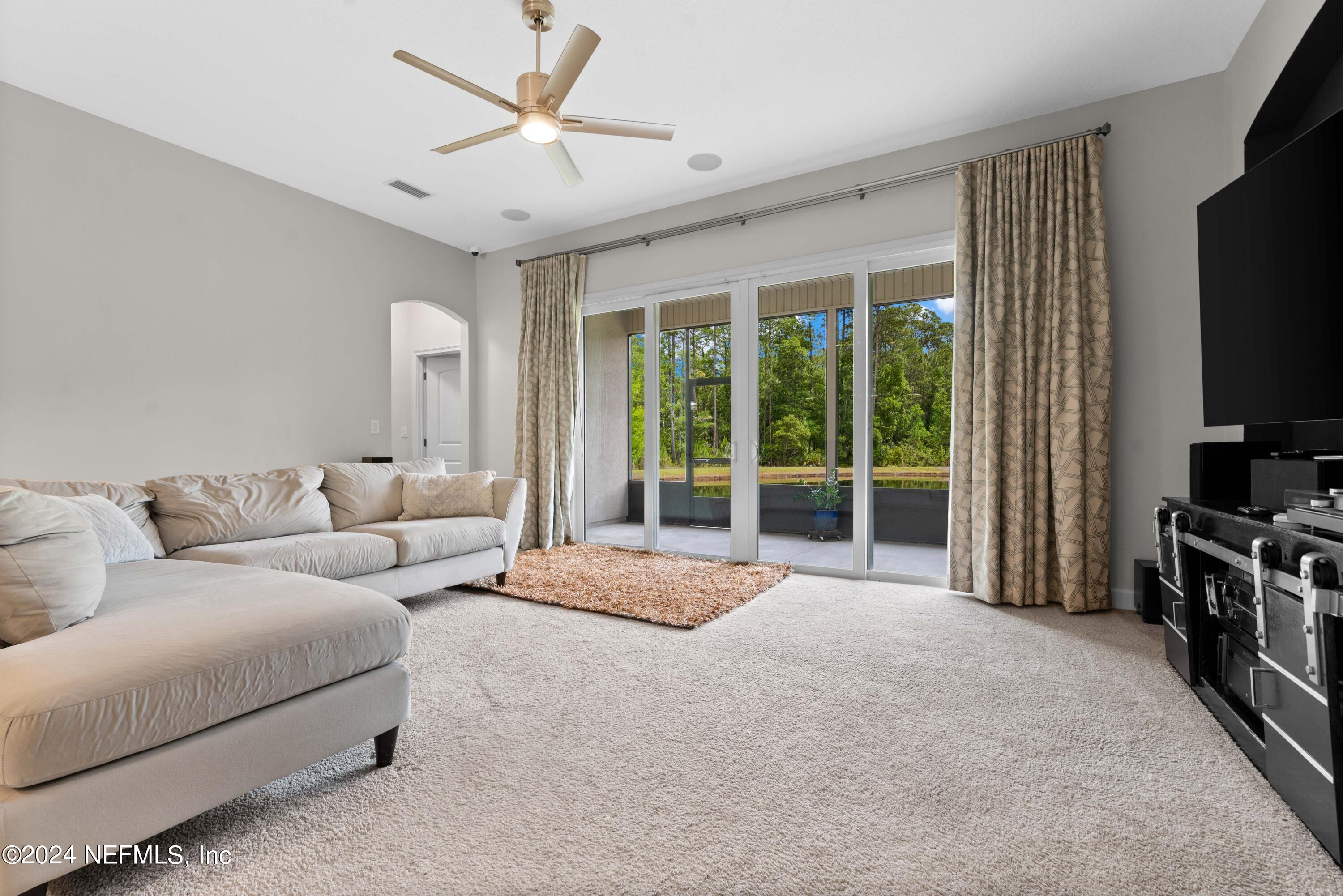 27 JENNIE LAKE Court