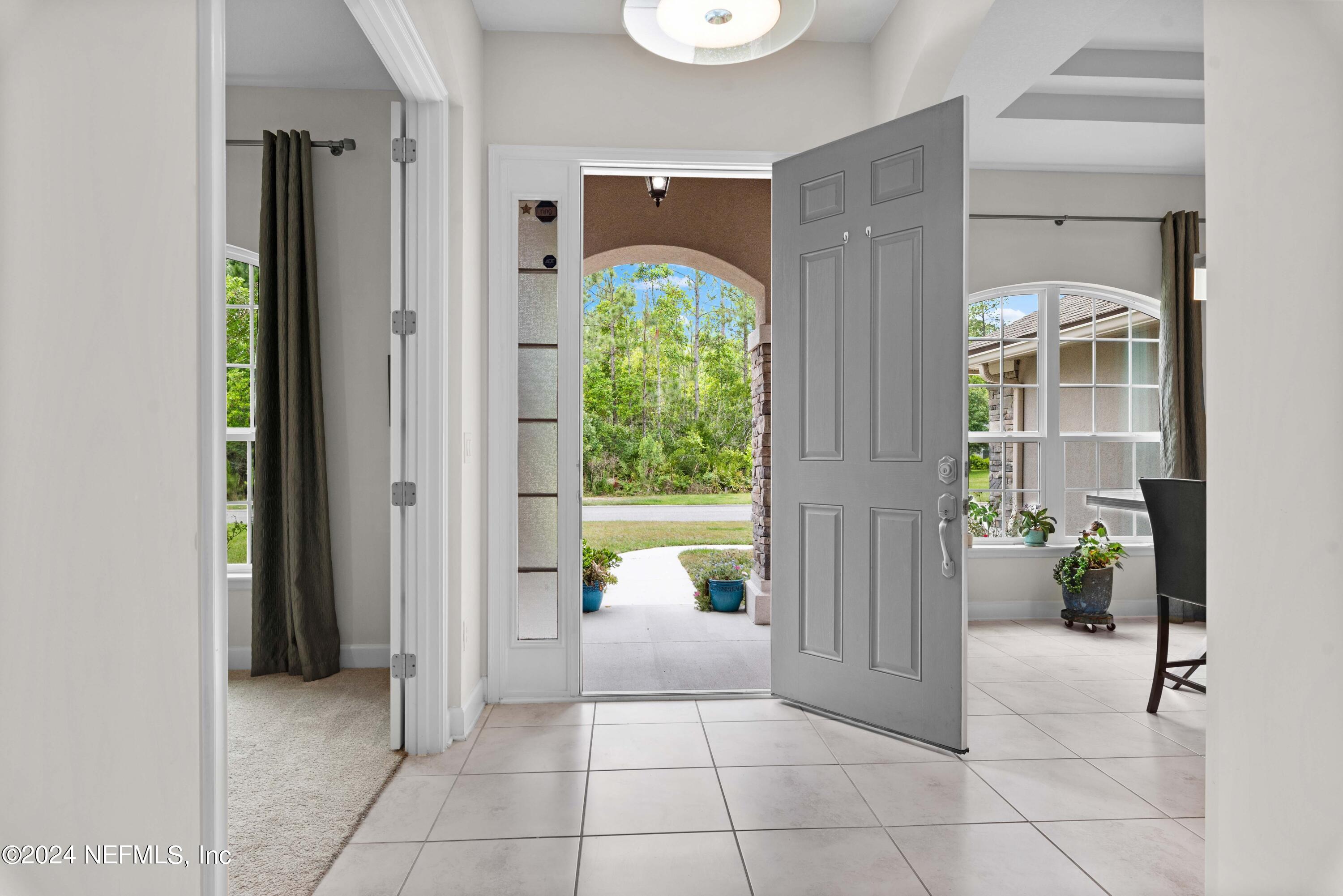 27 JENNIE LAKE Court