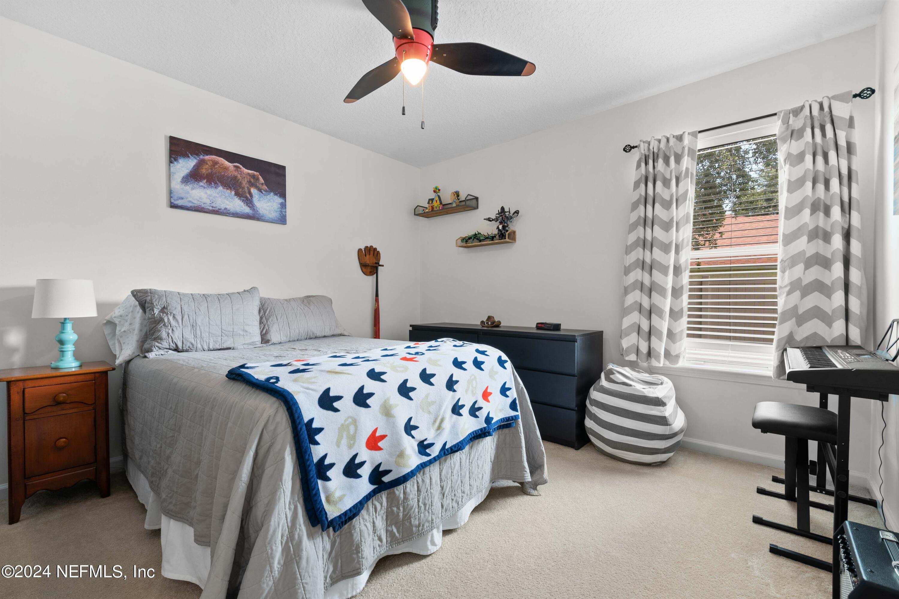 13808 FISH EAGLE Drive W