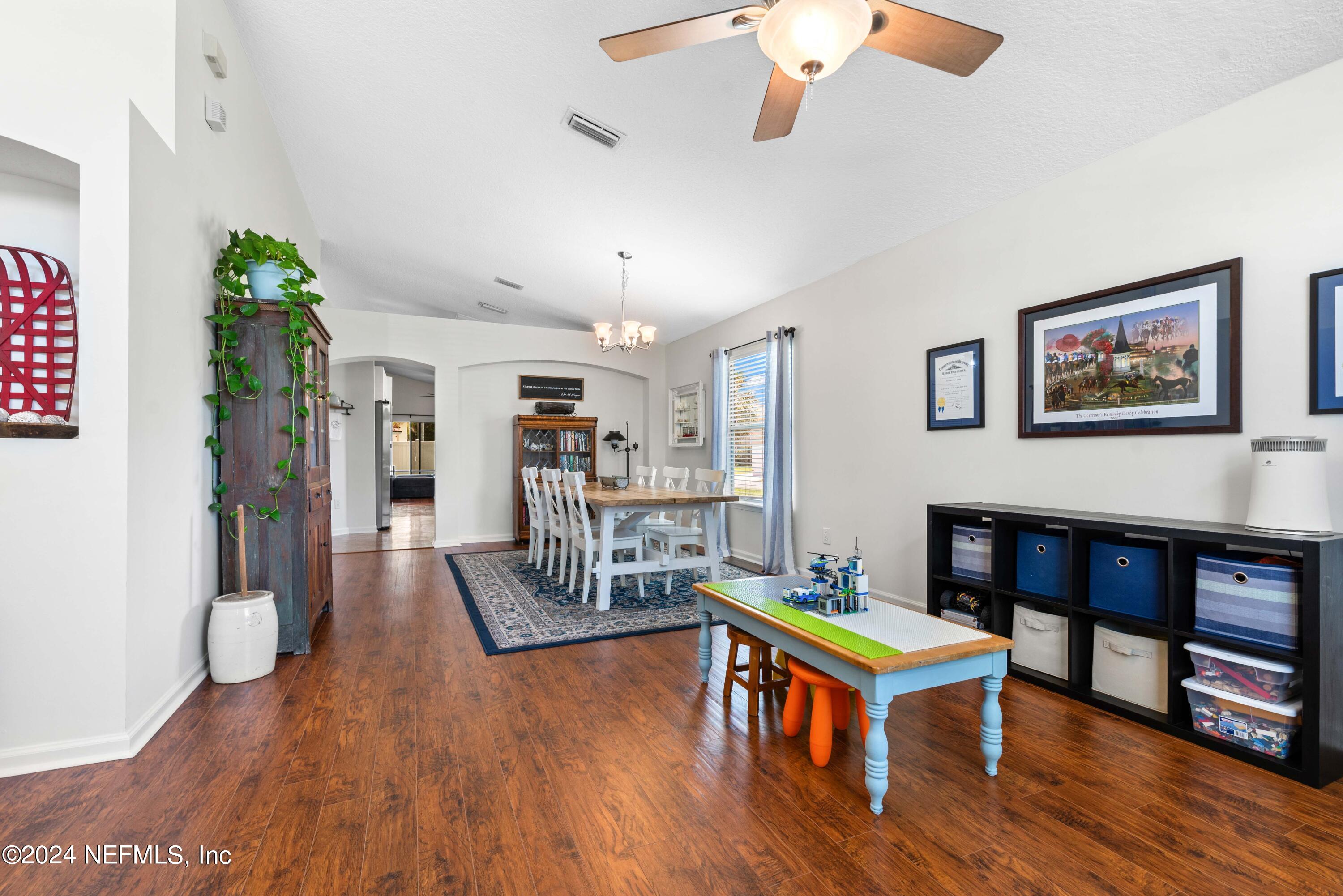 13808 FISH EAGLE Drive W